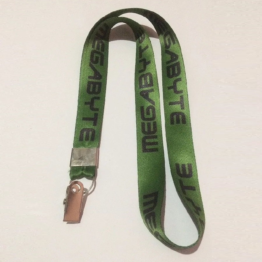 Cordão para crachá personalizado